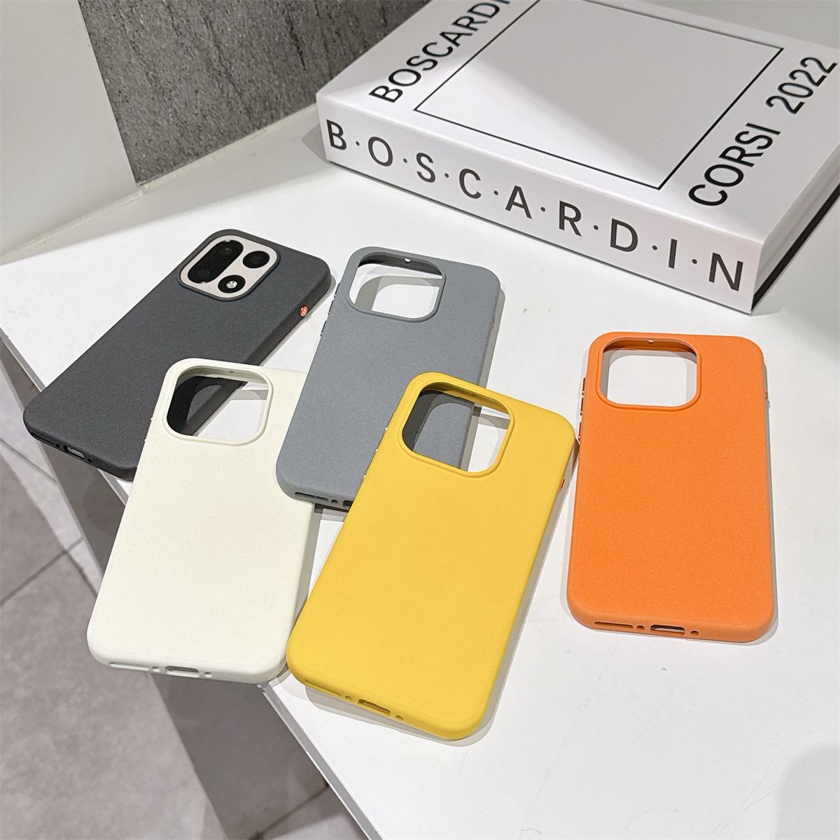 Funda Magnética de Lujo en Pie - Matte Hard Pc Back Case reseña y precio